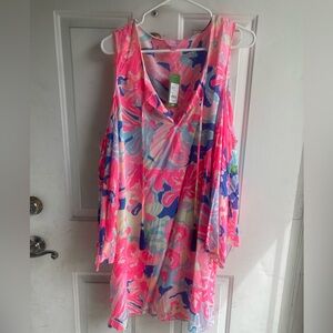NEW LILLY PULITZER SIZE LARGE